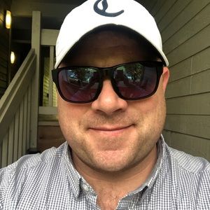 Meet your Posher, Tom